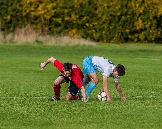 AFC Oaklands 2 v 1 Bengeo Trinity - Warm Up (34 of 297)