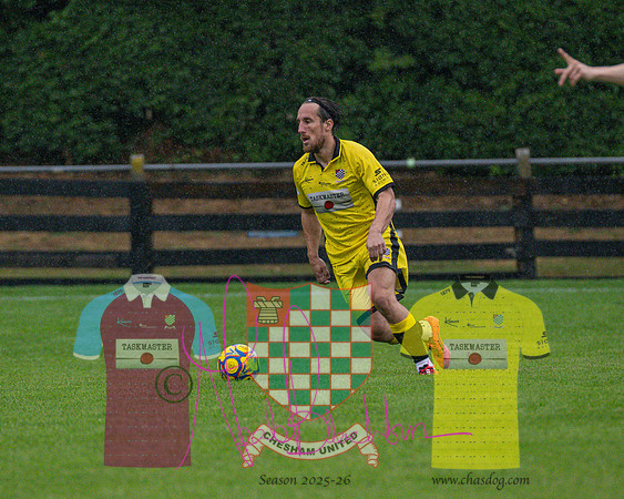 Royston Town 2 v 2 Chesham United (67 of 341)