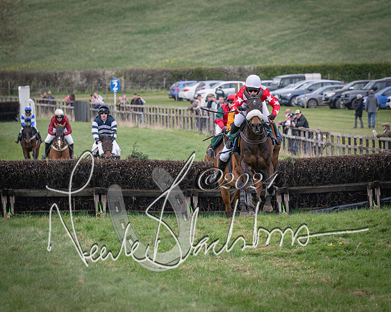 Race 5 - Grassroots Riders race (100 of 135)