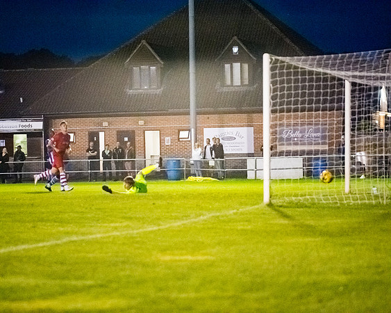 Rams @ Thatcham Town (285 of 312)