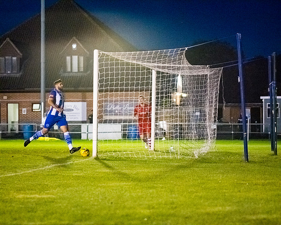 Rams @ Thatcham Town (288 of 312)