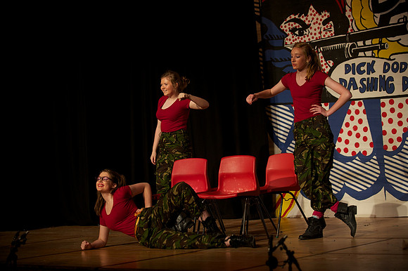 Dick Dodger's Dashing Dames  15