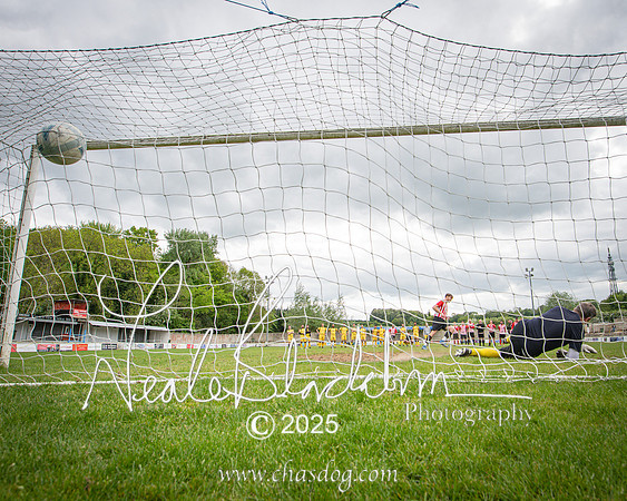 Penalty shoot out (9 of 50)