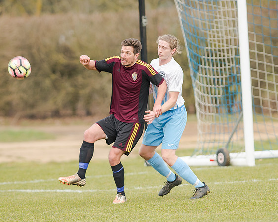 Oaklands 2 - Hampstead Heath 3 (15 of 258)