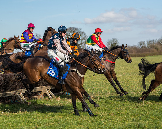 Race 1 - Open Maiden Division 1 (76 of 170)