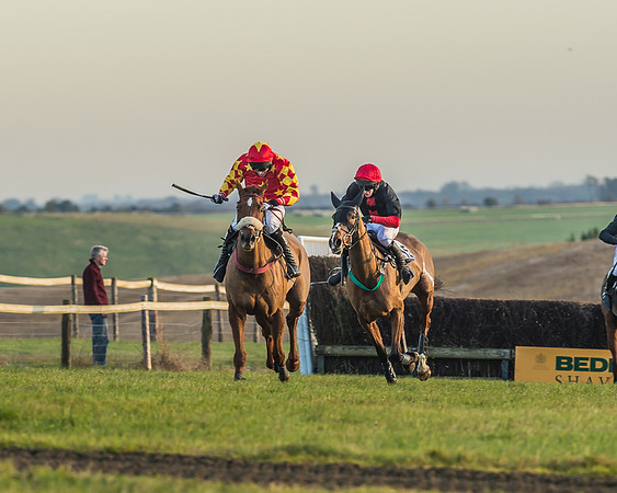 Race 6 - 4 5 6 yr old 2m4f Maiden Race-70