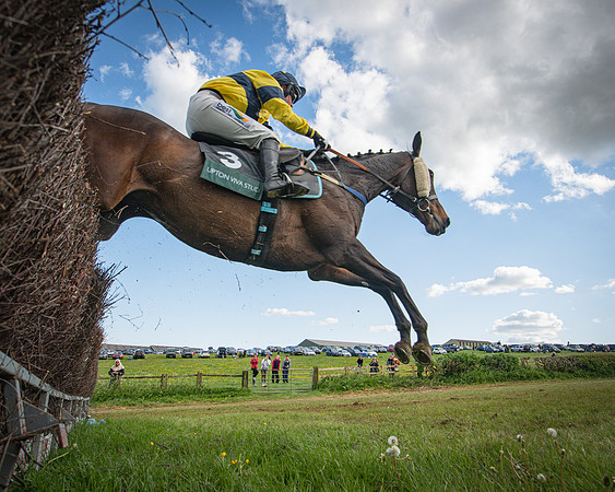 Race 6 - The sir James Shuckburgh Restricted race (46 of 85)