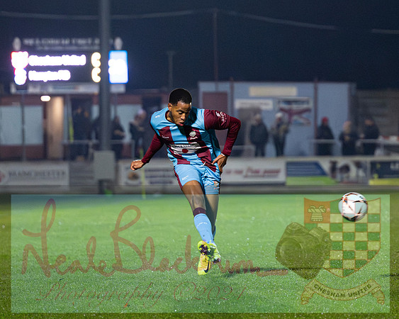 Chesham 2 Hampton and Richmond Borough 1 (19 of 401)