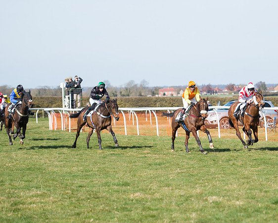 Race 1 - Open Maiden Div 1 (70 of 88).jpg