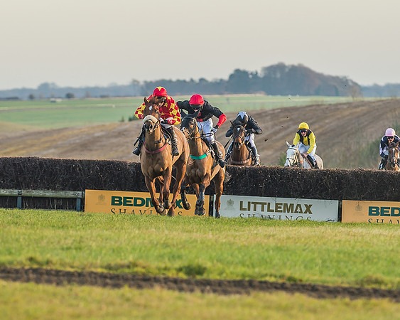 Race 6 - 4 5 6 yr old 2m4f Maiden Race-65