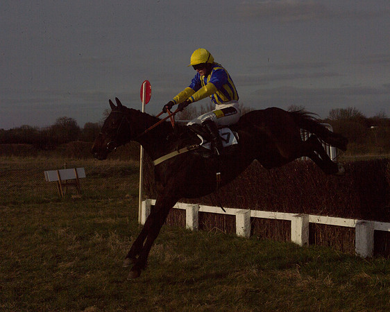 Race 4 - Ladies Open (36 of 46).jpg