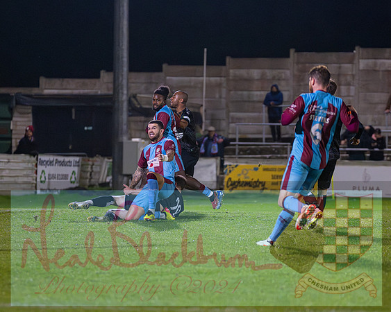 Chesham Utd 3 v 1 Chippenham Town (264 of 416)