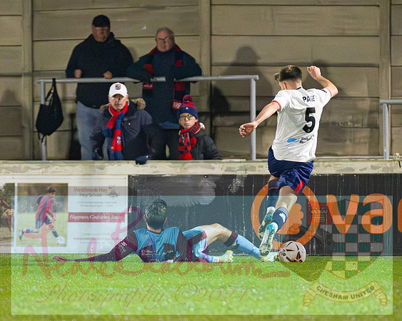 Chesham 2 Hampton and Richmond Borough 1 (328 of 401)