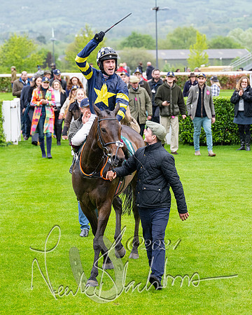 Race 5 - Mares Open  (85 of 129)