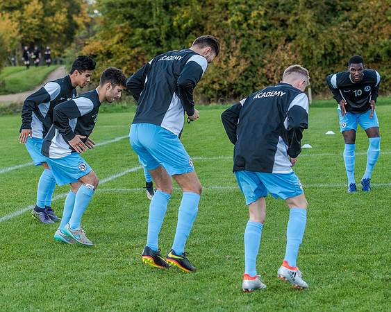 AFC Oaklands v Bengeo Trinity - Warm Up (82 of 109)