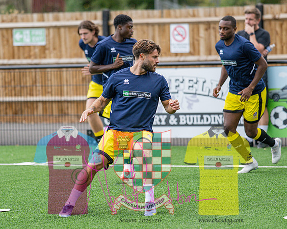 Uxbridge 3 - 9 Chesham United (21 of 356)