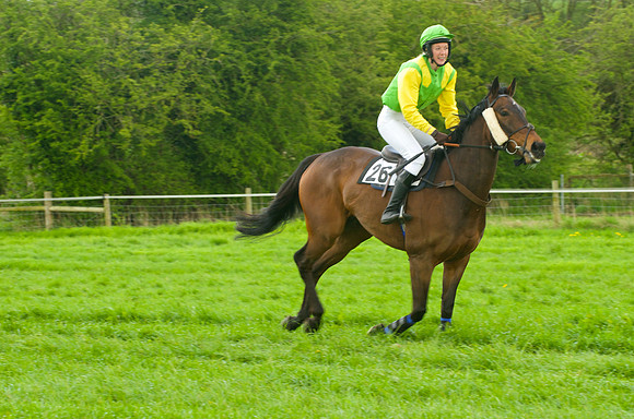 Race 5 - Restriced 24