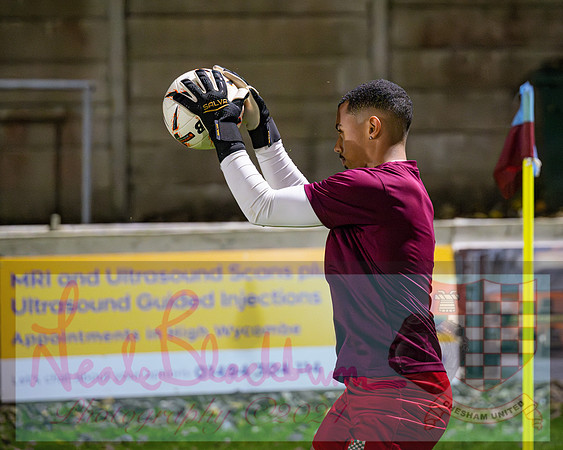 Chesham Utd 3 v 1 Chippenham Town (6 of 416)