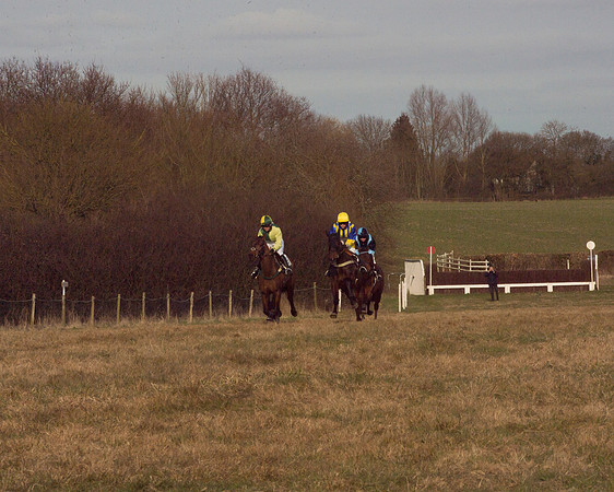 Race 4 - Ladies Open (21 of 46).jpg
