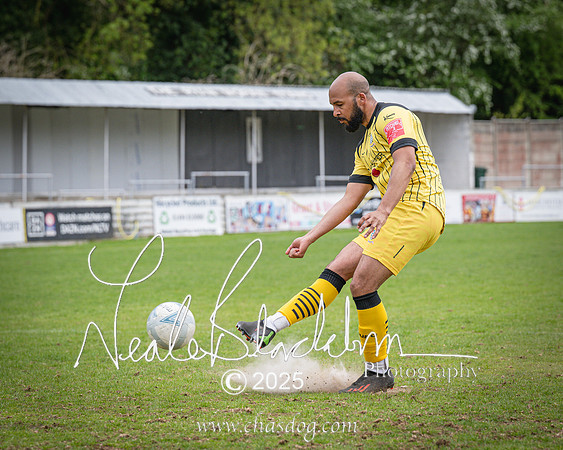 Penalty shoot out (23 of 50)