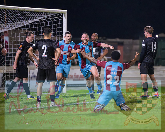 Chesham Utd 3 v 1 Chippenham Town (315 of 416)
