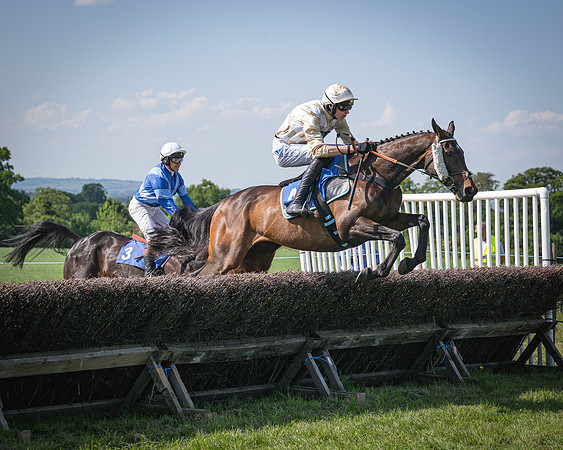 Race 4 Empire De Maulde - Seb Mead winners of The Perry’s of Aylesbury Jaecoo Men’s Open Race (67 of 190)