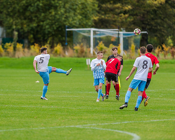 AFC Oaklands 2 v 1 Bengeo Trinity - Warm Up (296 of 297)