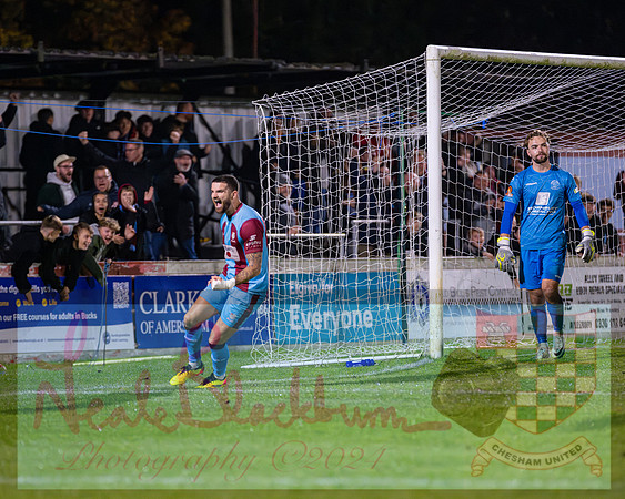Chesham Utd 3 v 1 Chippenham Town (284 of 416)