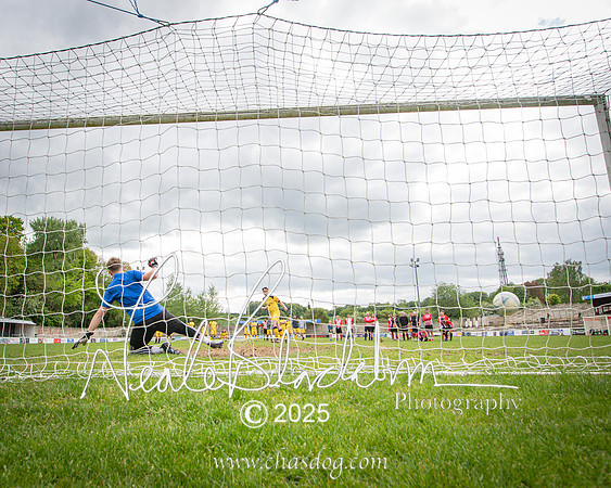 Penalty shoot out (42 of 50)