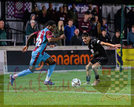 Chesham Utd 3 v 1 Chippenham Town (296 of 416)