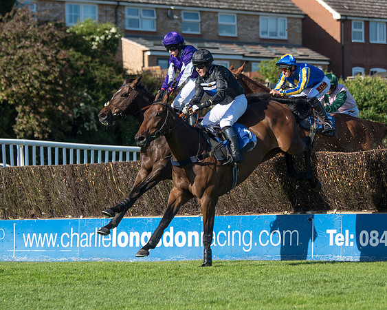 Race 1 - PPSA Open Hunter chase (34 of 78)