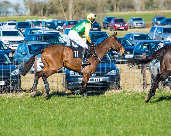 Race 5 - Novice riders (26 of 201)