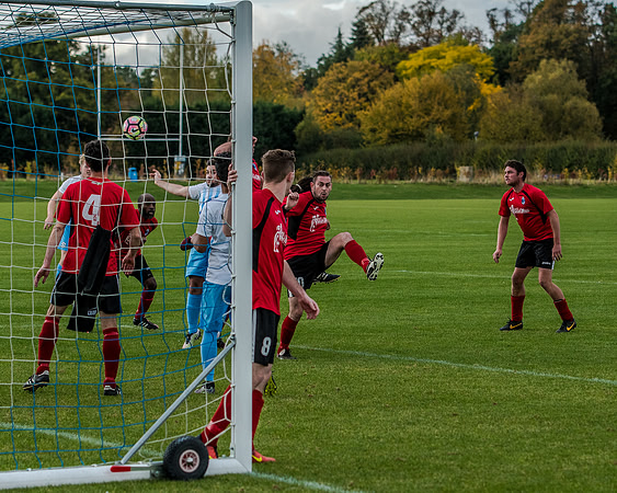 AFC Oaklands 2 v 1 Bengeo Trinity - Warm Up (62 of 297)