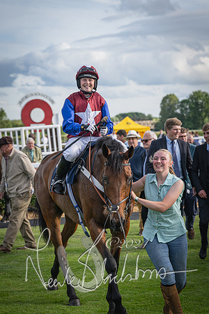 Race 2 - Olly Murphy Racing Stratford Ladies Open (96 of 111)