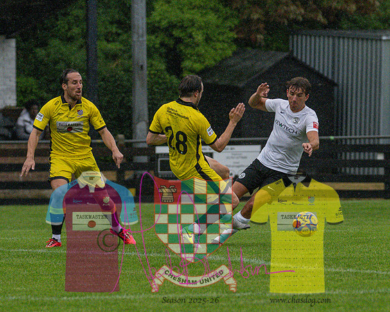Royston Town 2 v 2 Chesham United (75 of 341)