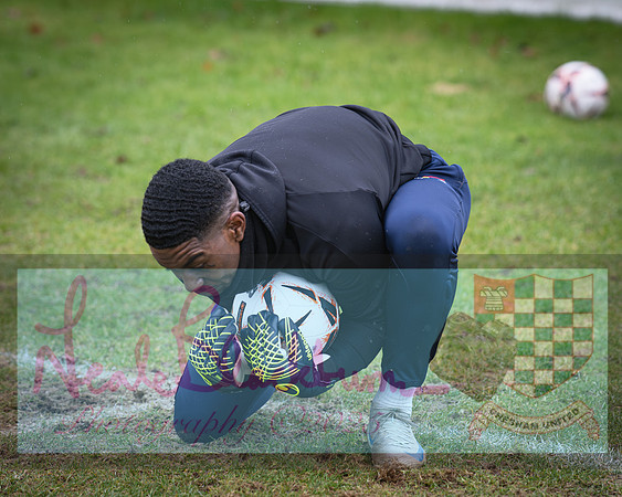 Chesham Utd 1 Enfield Town 3 (29 of 473)