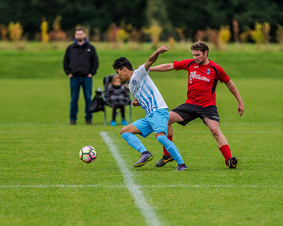 AFC Oaklands 2 v 1 Bengeo Trinity - Warm Up (255 of 297)