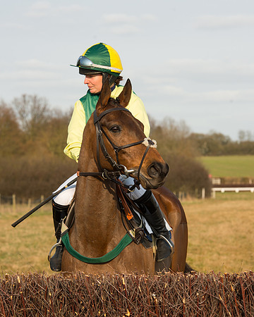 Race 4 - Ladies Open (10 of 46).jpg