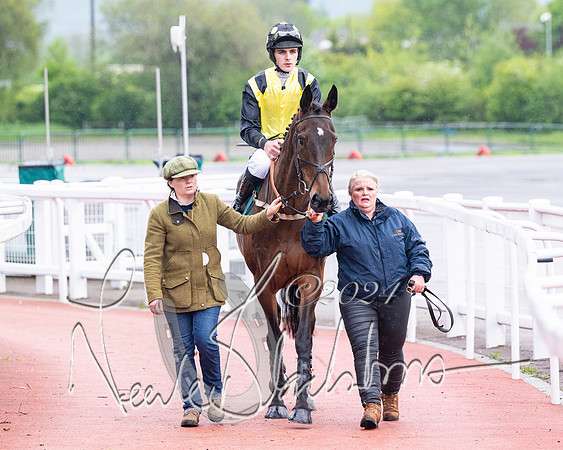 Race 5 - Mares Open  (21 of 129)