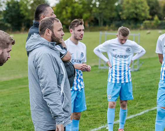 AFC Oaklands 2 v 1 Bengeo Trinity - Warm Up (187 of 297)