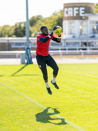 Enfield Town friendly (14 of 151)