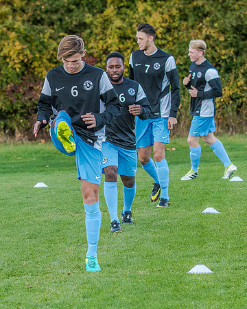AFC Oaklands v Bengeo Trinity - Warm Up (51 of 109)