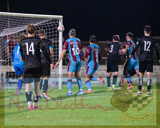 Chesham Utd 3 v 1 Chippenham Town (301 of 416)