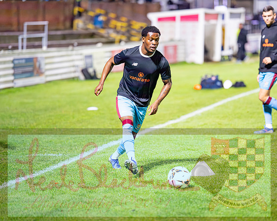 Chesham Utd 3 v 1 Chippenham Town (54 of 416)