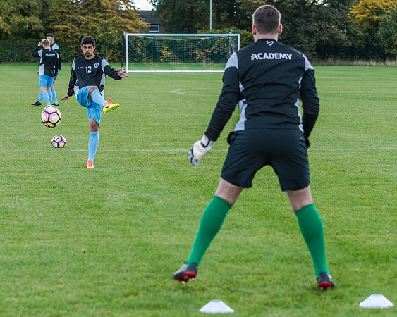 AFC Oaklands v Bengeo Trinity - Warm Up (9 of 109)