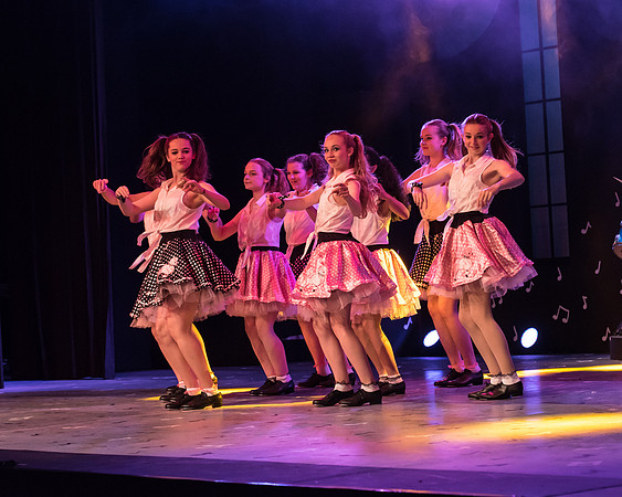 Maggie Monk - Act 2 - 6.Cant Stop the Music (5 of 112)