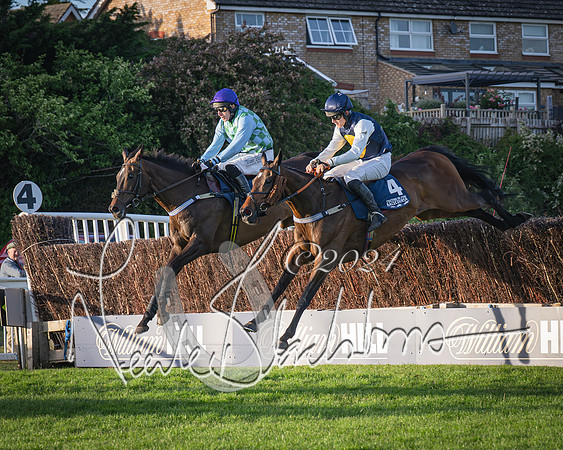 Race 5 - tipsterreviews.co.uk handicap (38 of 107)