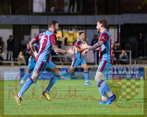 Chesham Utd 3 v 1 Chippenham Town (293 of 416)