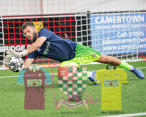 Uxbridge 3 - 9 Chesham United (12 of 356)