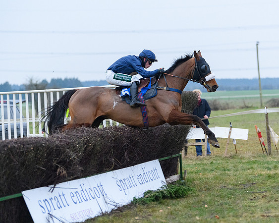 Race 8 - Oprn Maiden Div 2 (89 of 108)